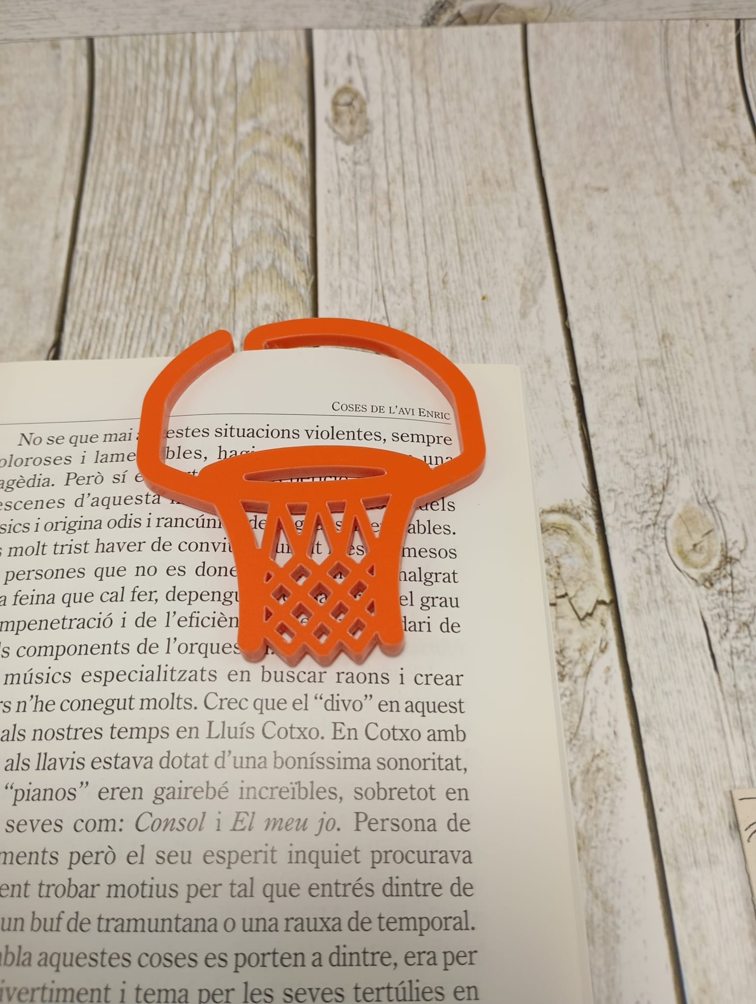 Clip Cistella Bàsquet Metacrilat