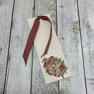 Punt de llibre roses – Un detall únic per als amants de la lectura